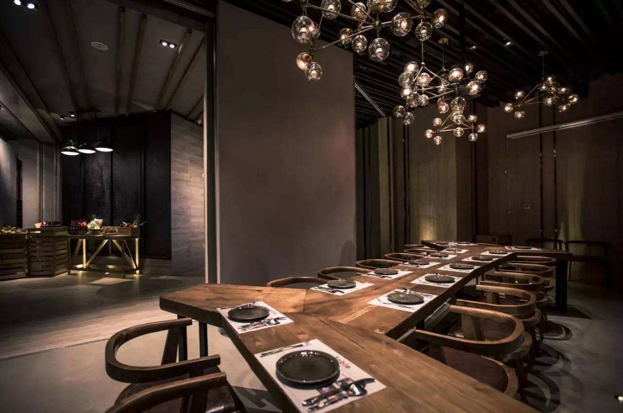 酒吧品牌深圳餐饮空间设计不仅要设计得好，更要能实现有效落地！